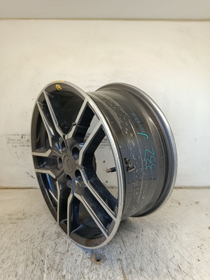 Part image 3