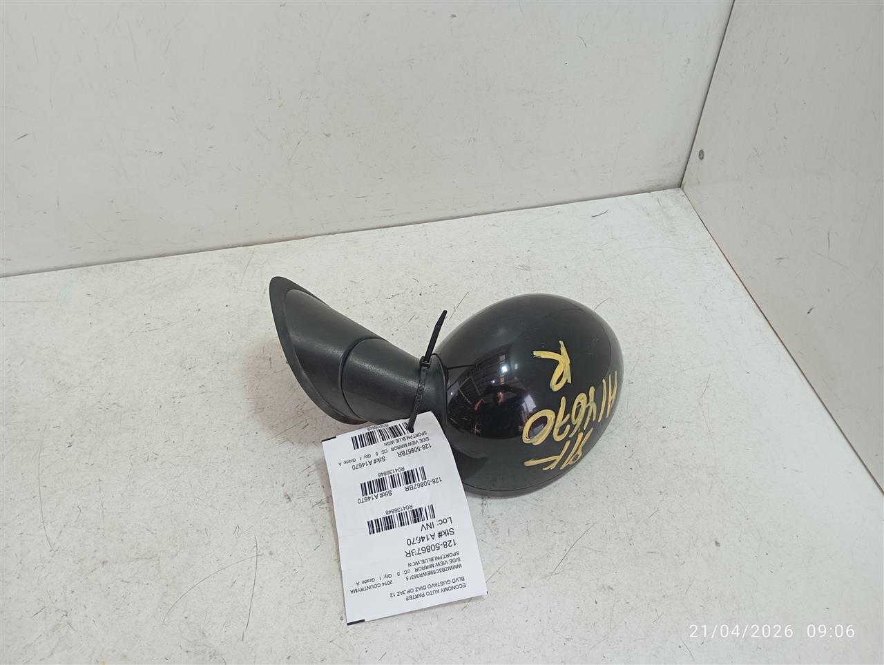 Used 2014 MINI Cooper COUNTRYMAN Side View Mirror - Stock #A14670