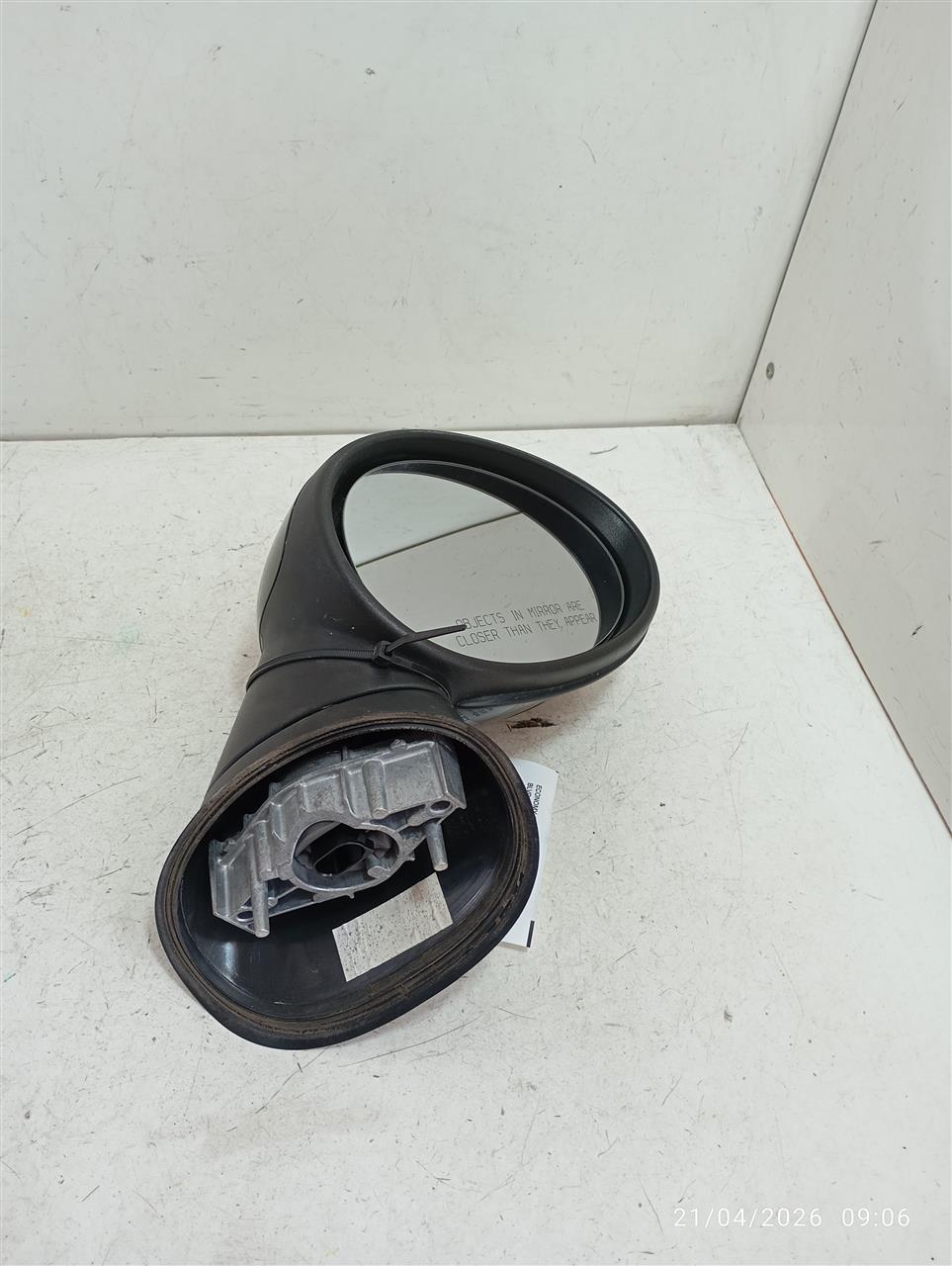 Used 2014 MINI Cooper COUNTRYMAN Side View Mirror - Stock #A14670