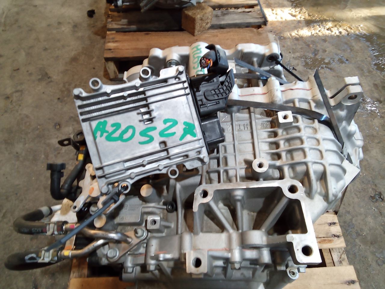 Part image 8