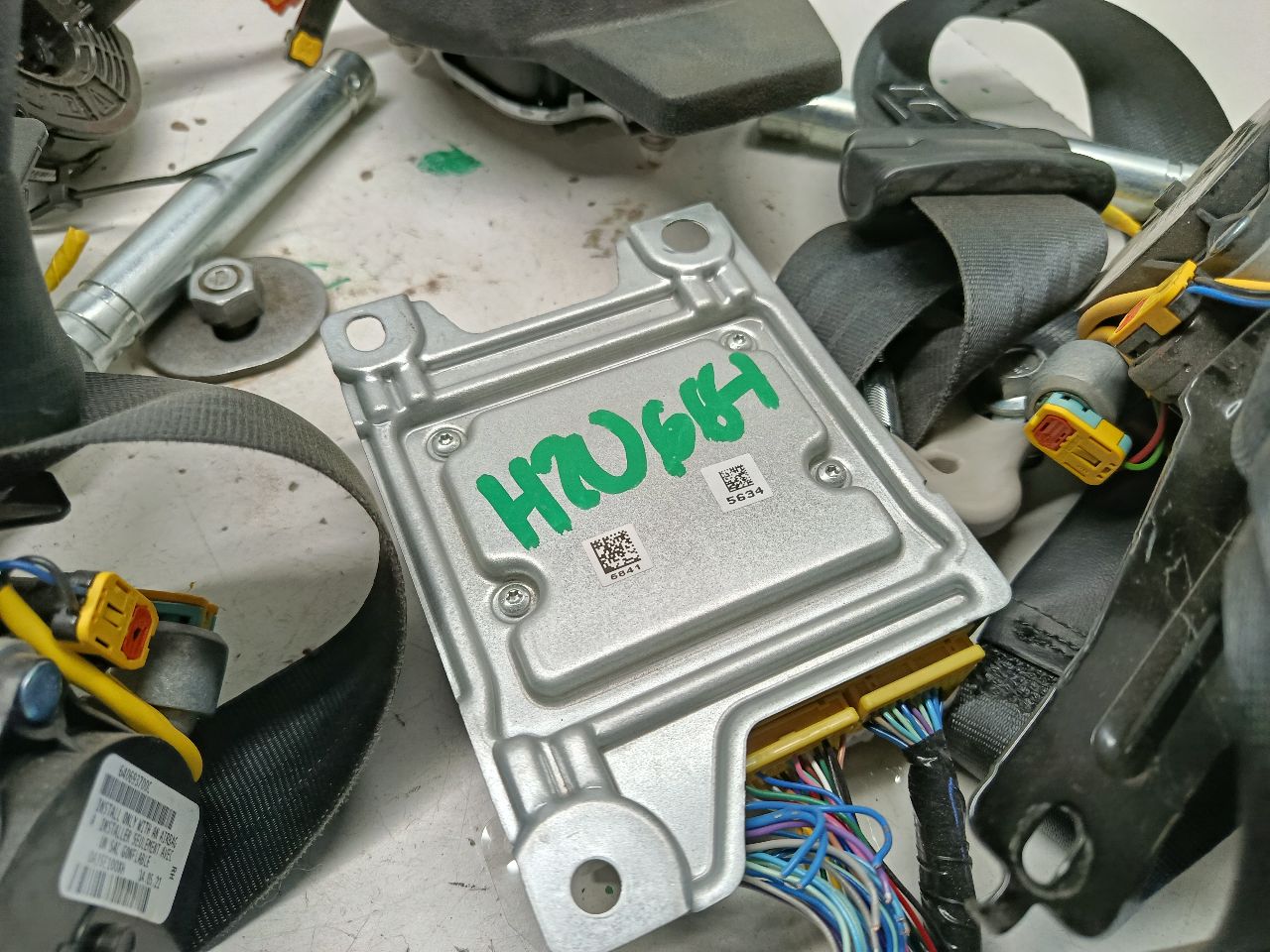 Part image 11