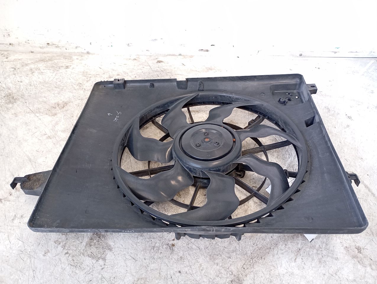 Part image 3