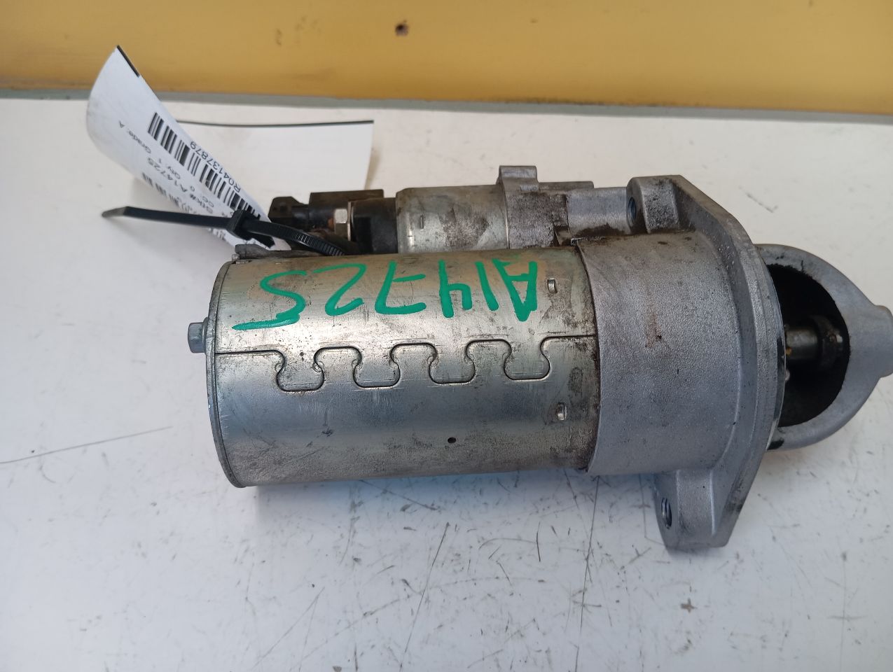 Part image 4