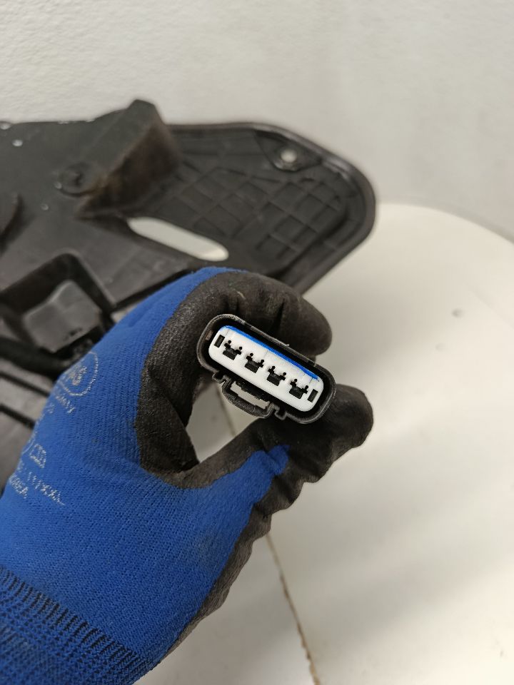 Part image 9