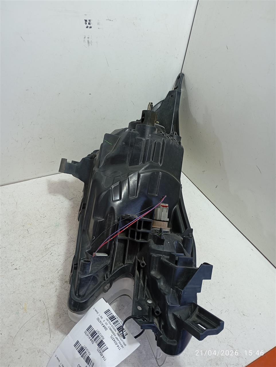 Part image 3