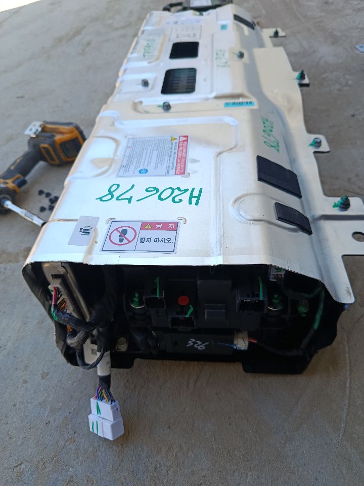 Part image 18
