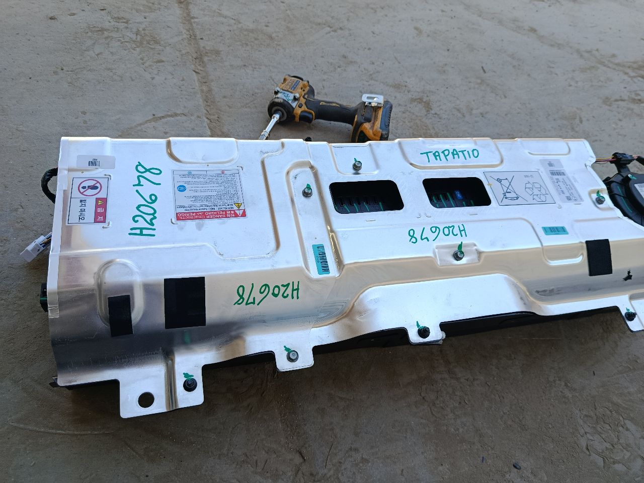Part image 19