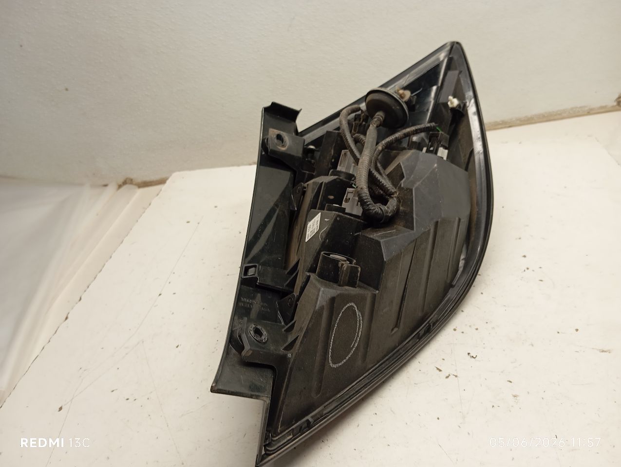 Part image 6