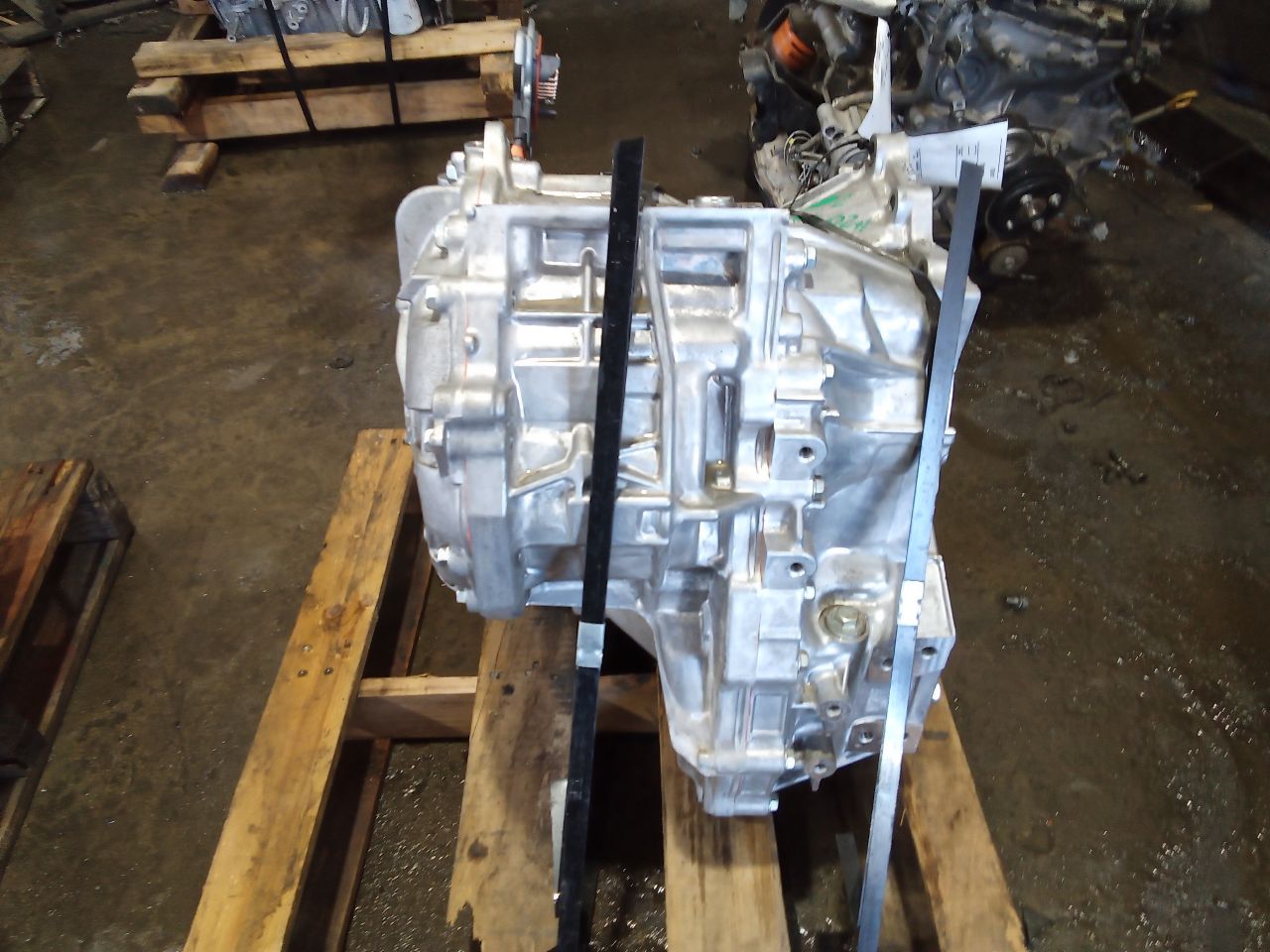 Part image 3
