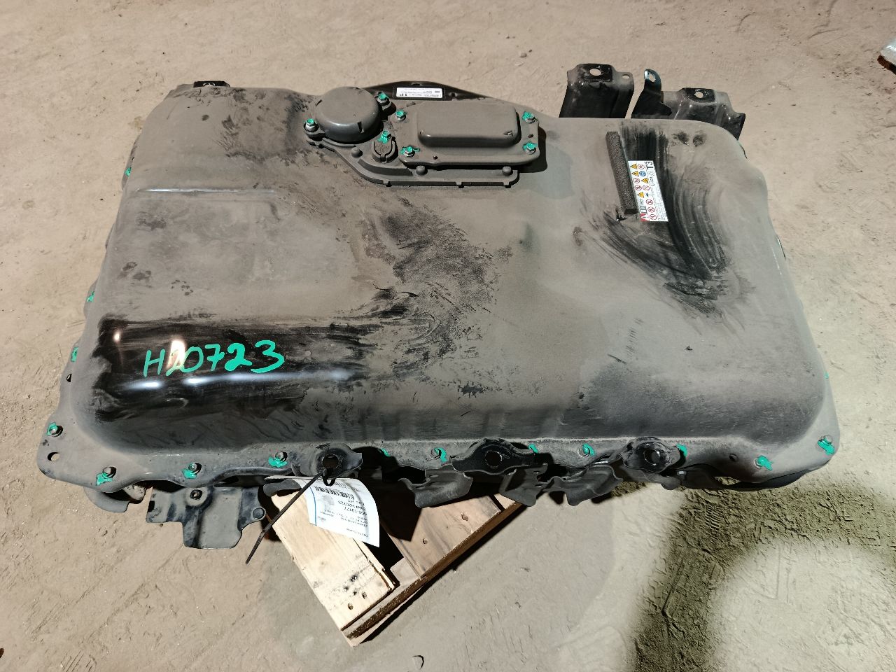 Part image 4
