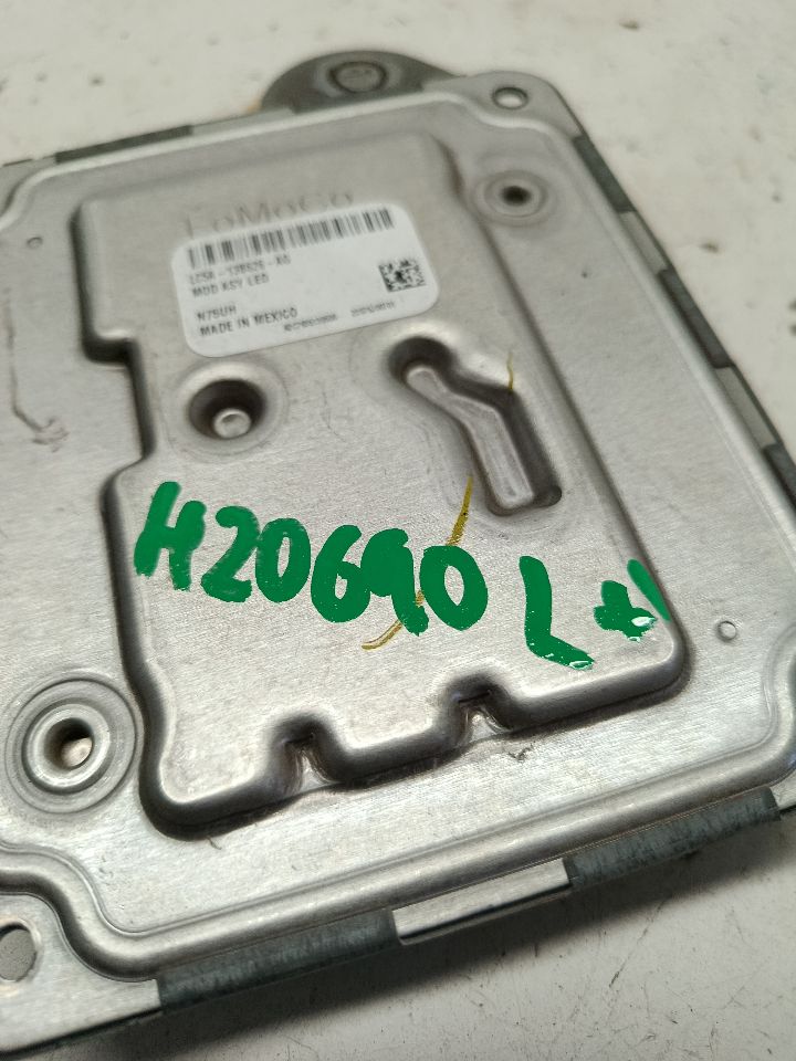 Part image 4
