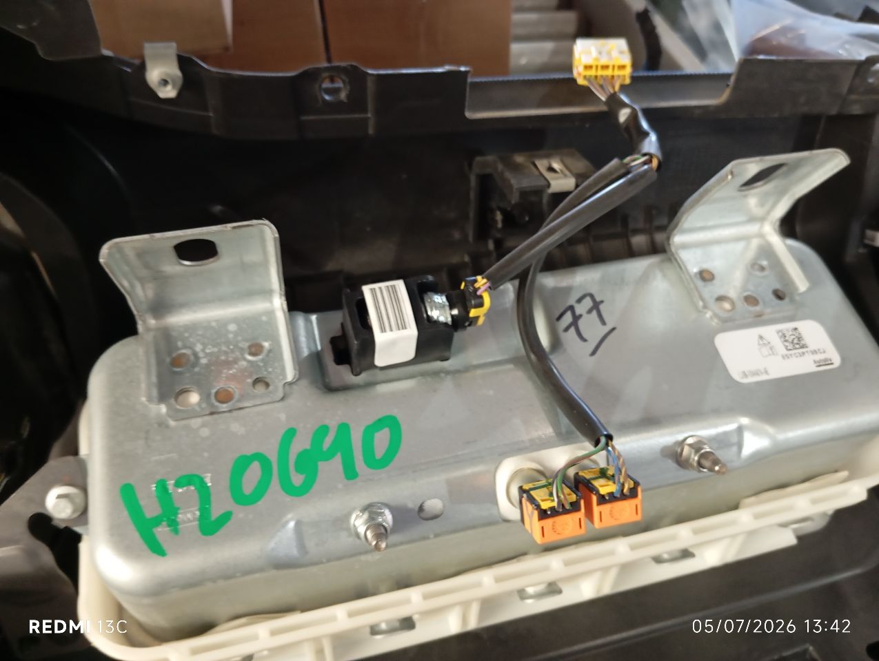 Part image 6