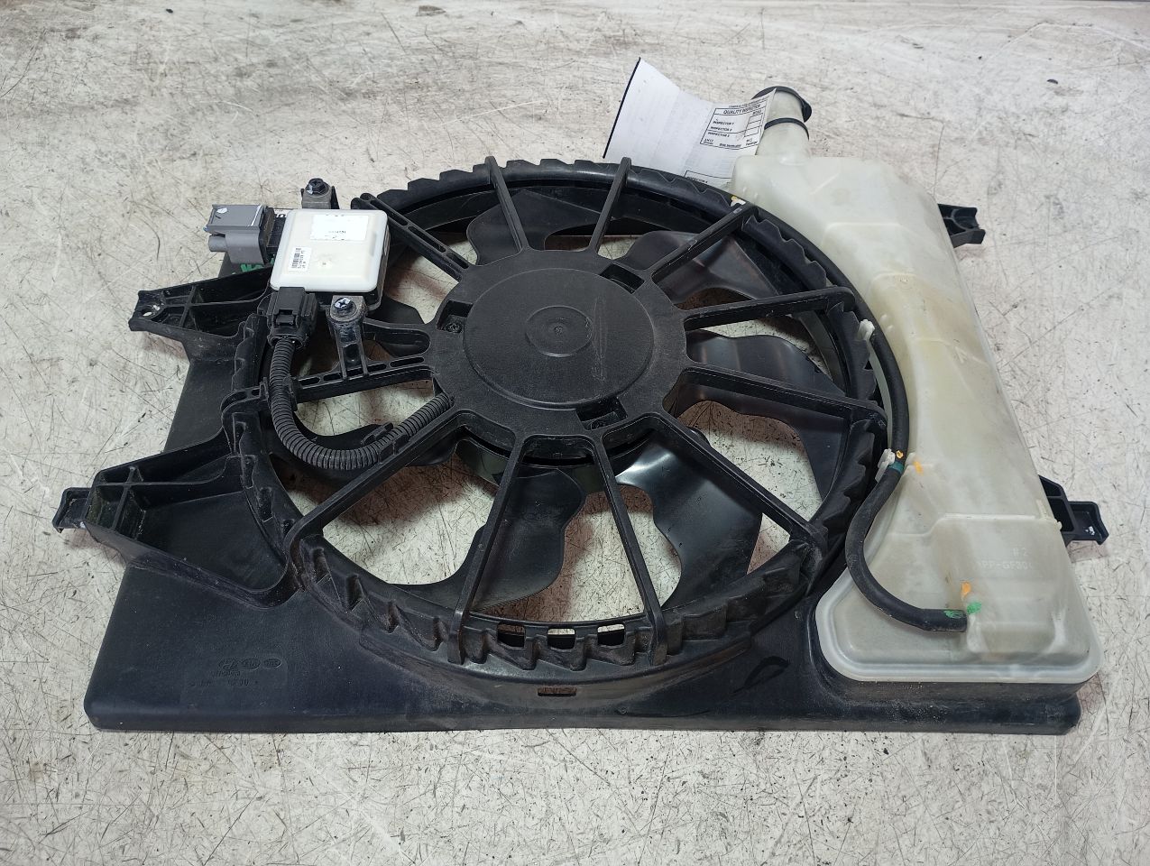 Part image 3