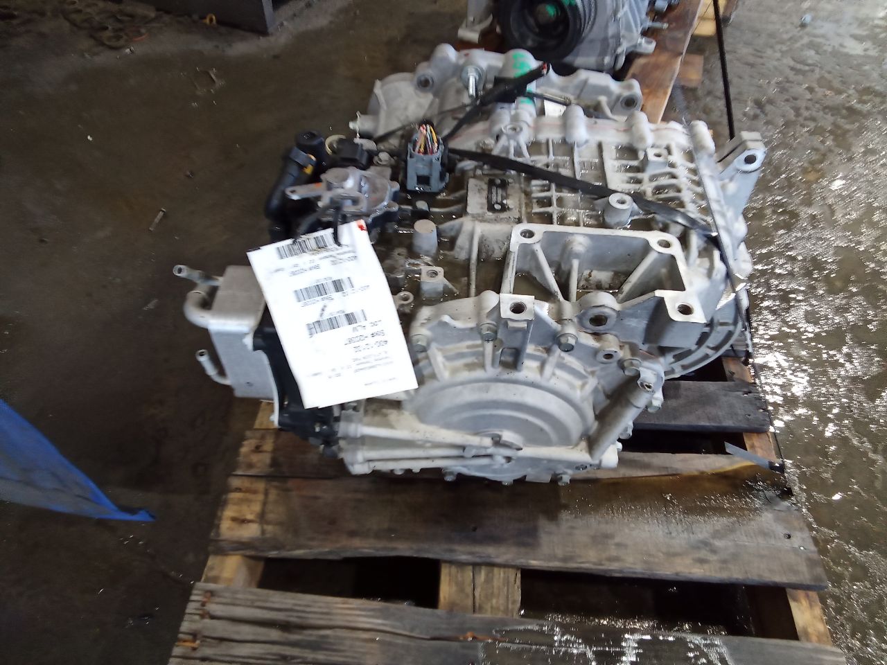 Part image 3