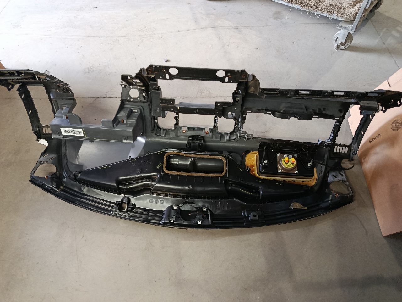 Part image 6
