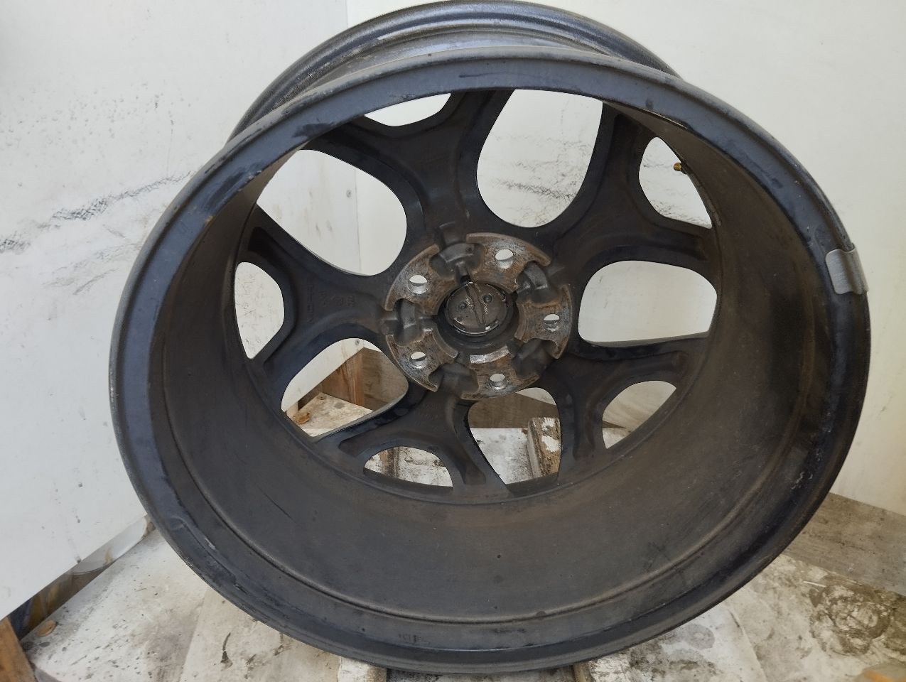 Part image 3