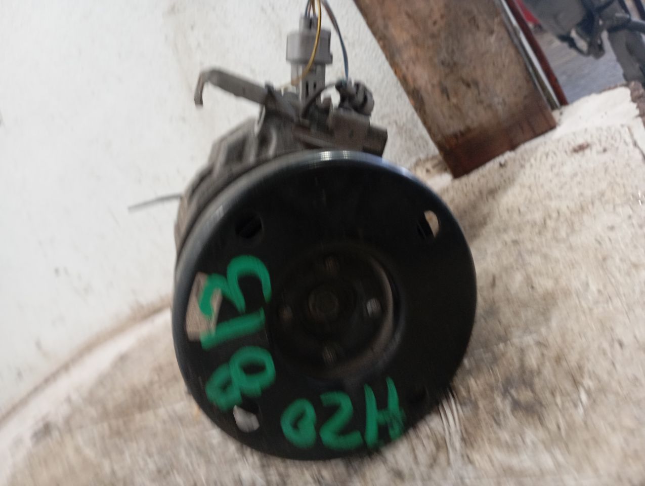 Part image 4