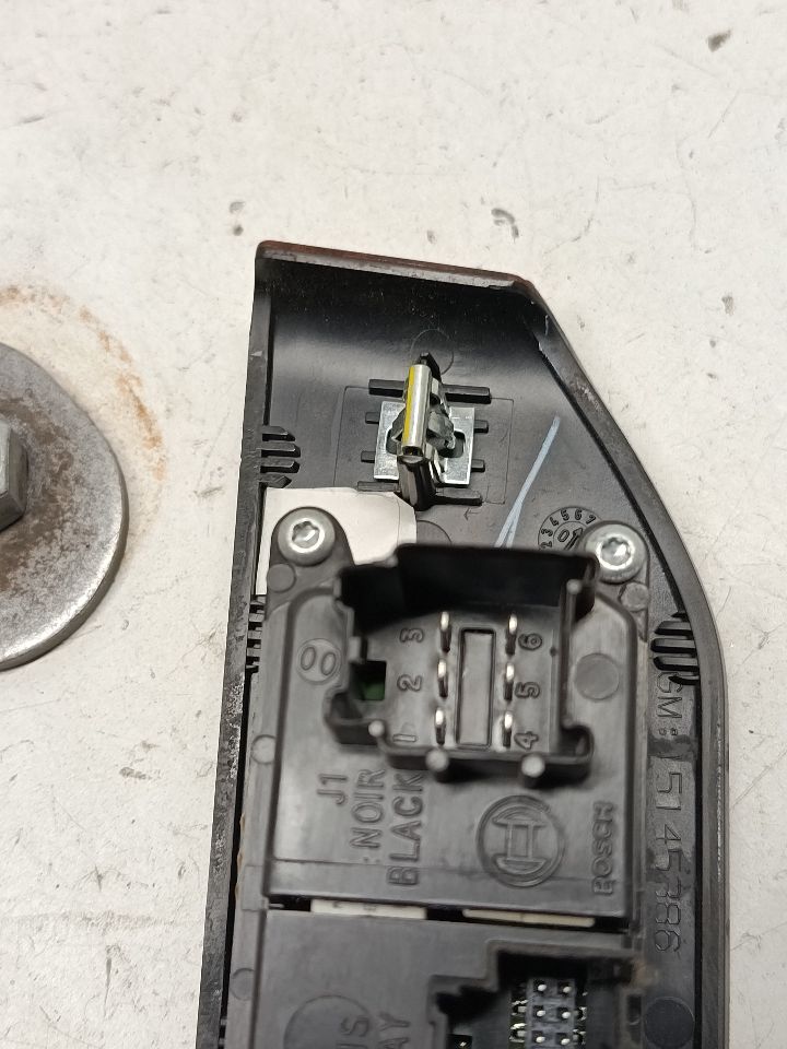 Part image 5