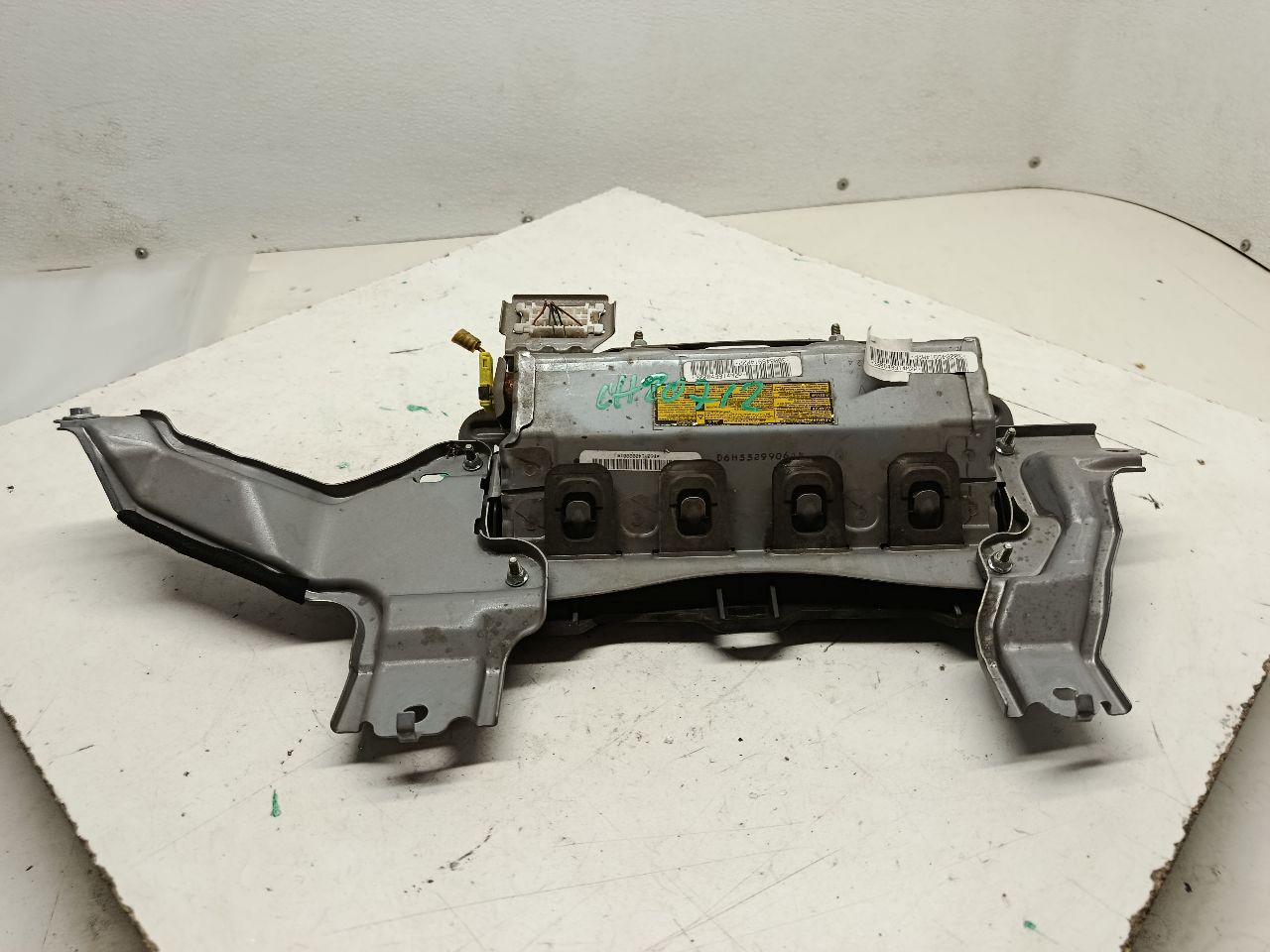 Part image 3