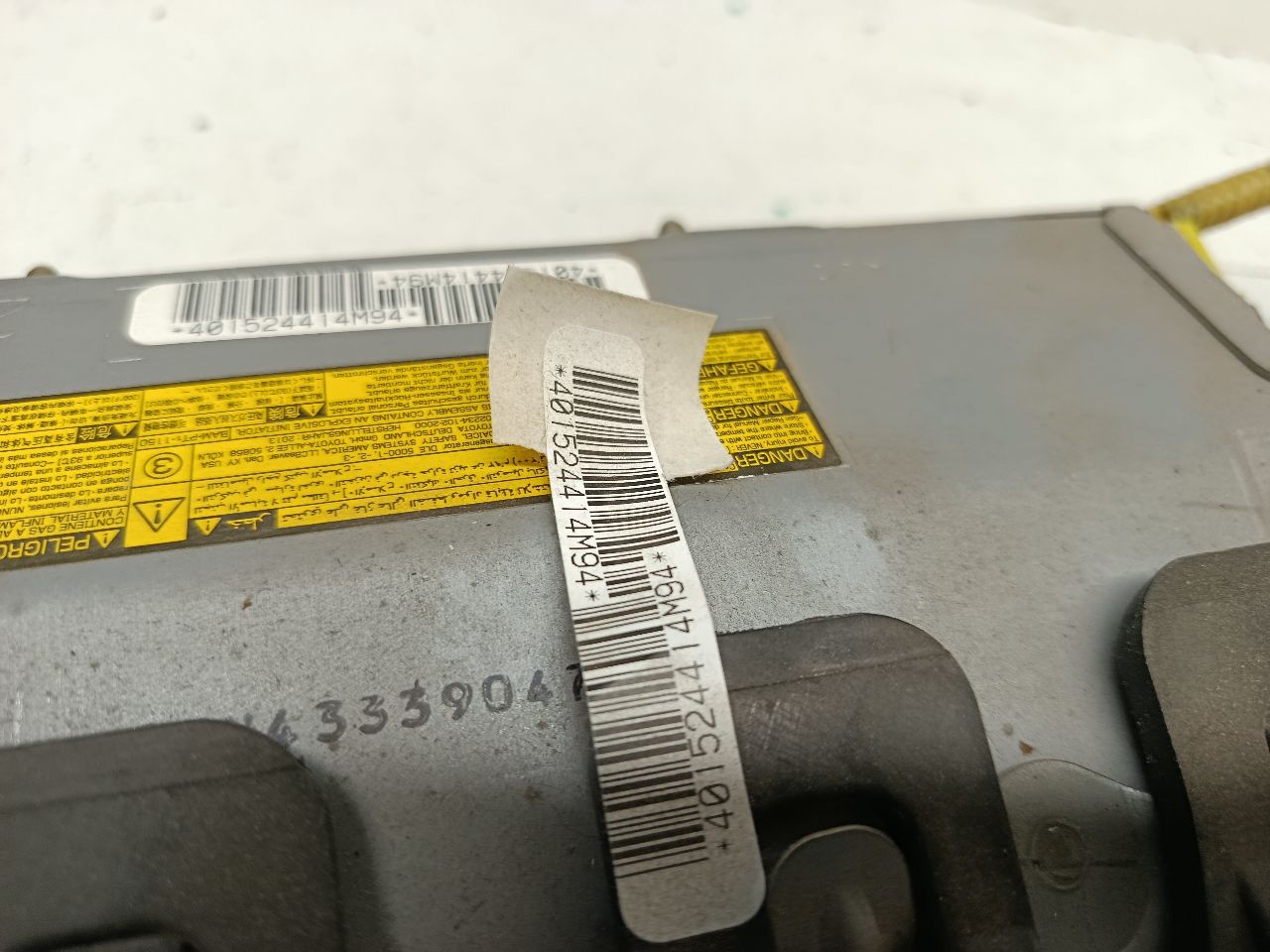 Part image 4