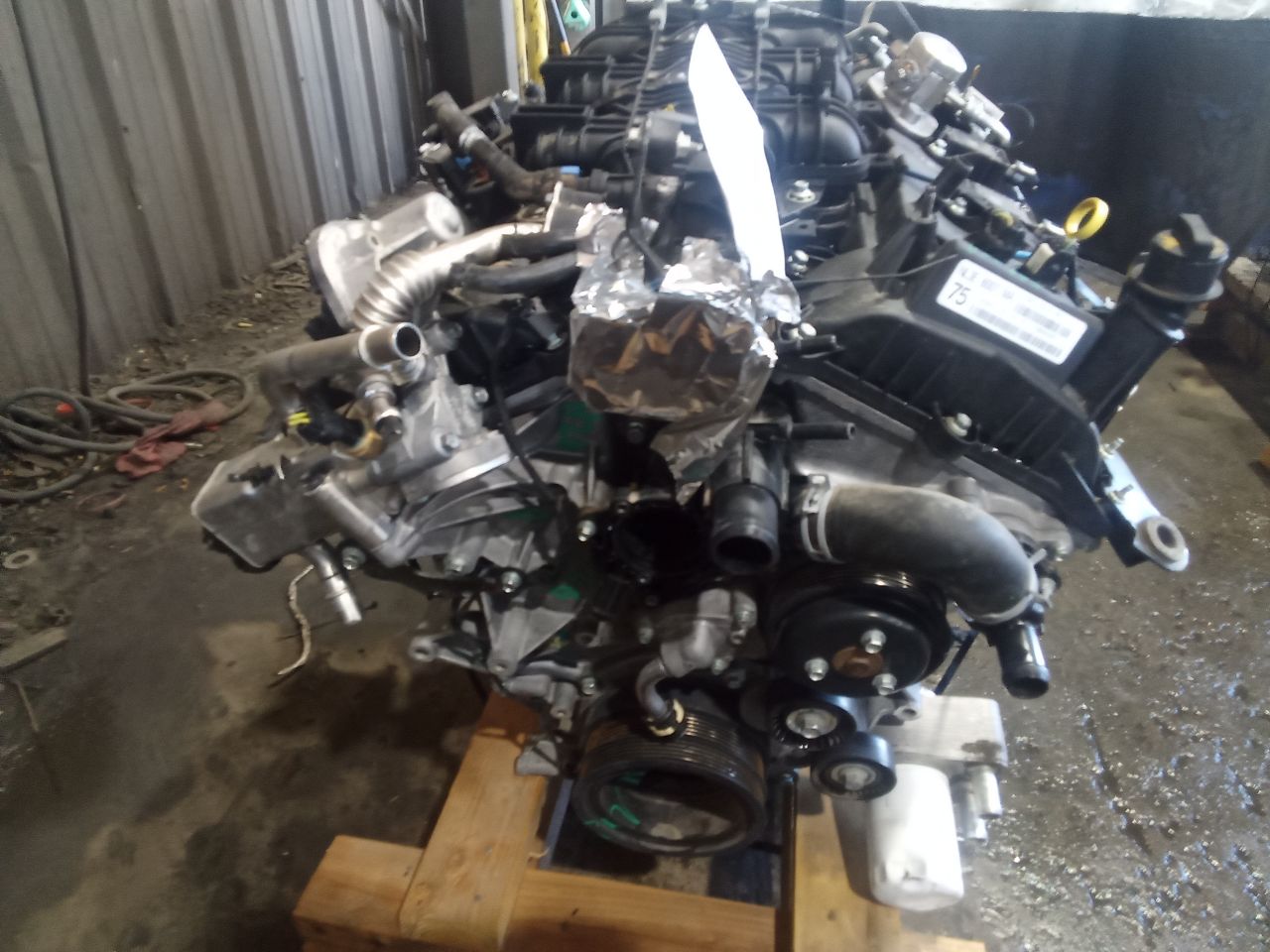 Part image 3