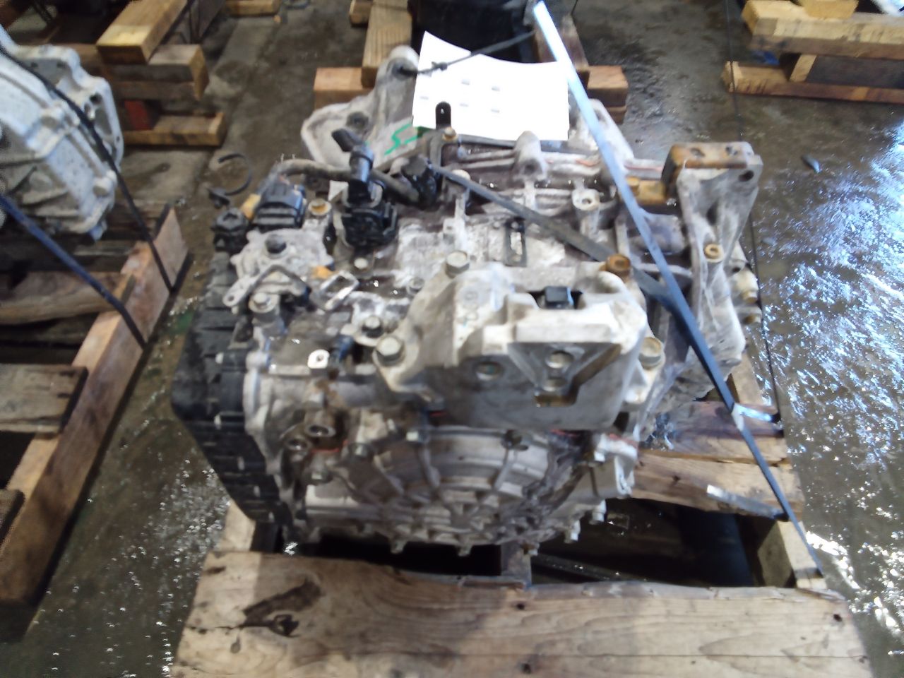 Part image 3