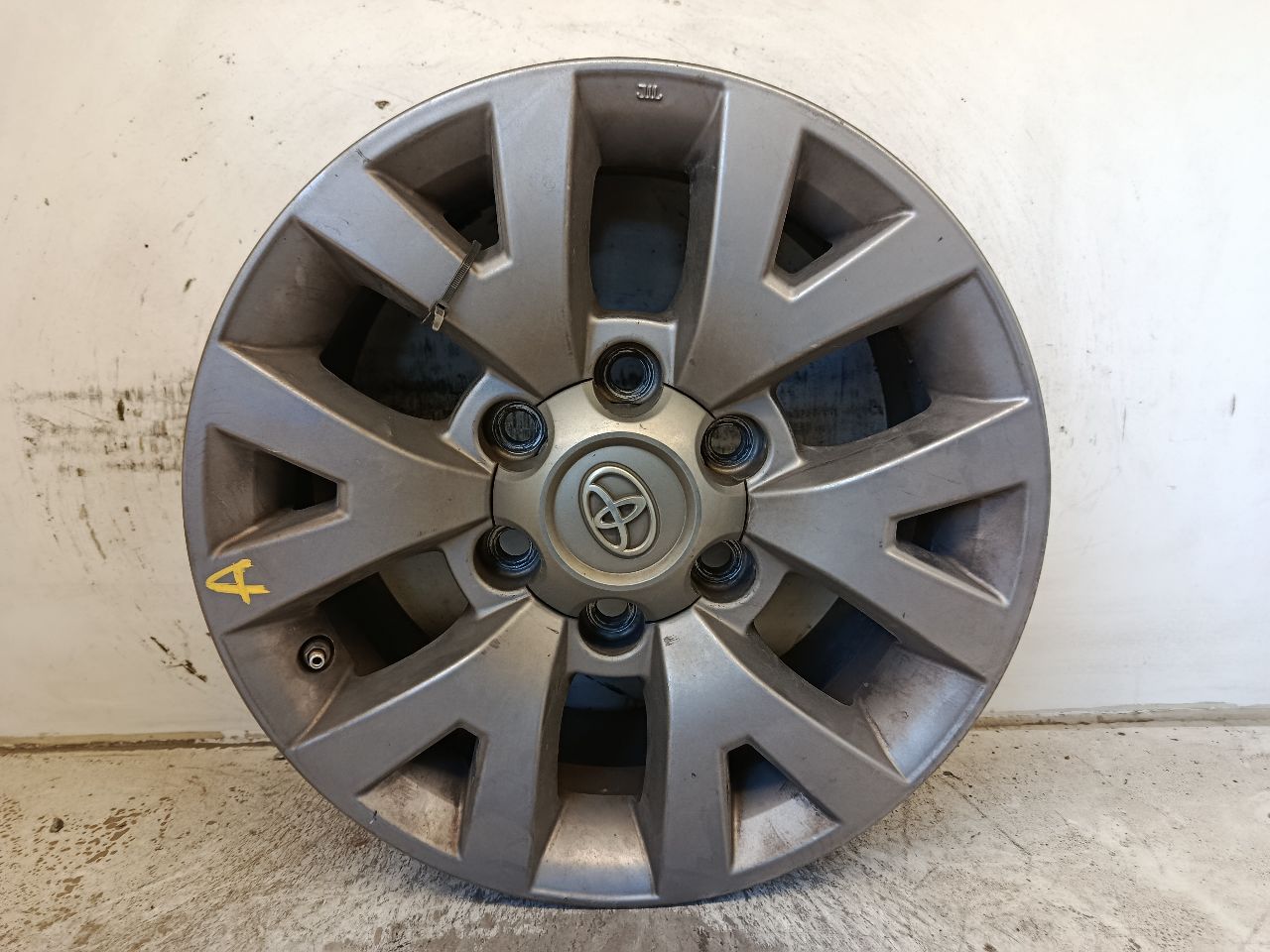 Part image 1