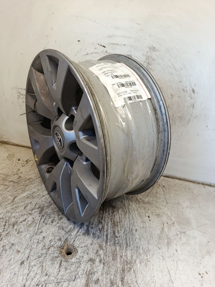 Part image 4