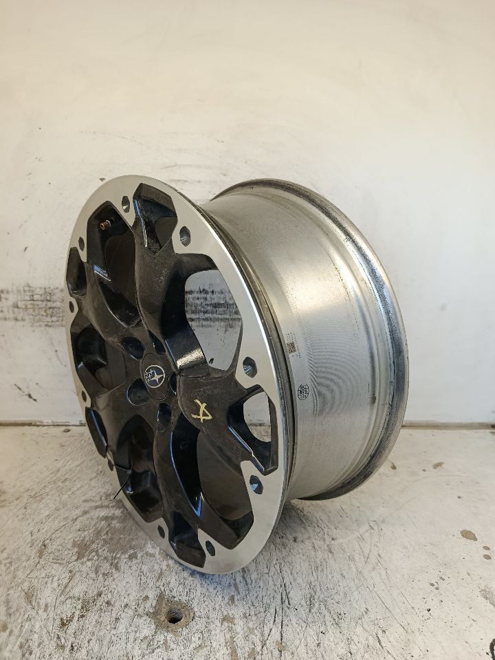Part image 3