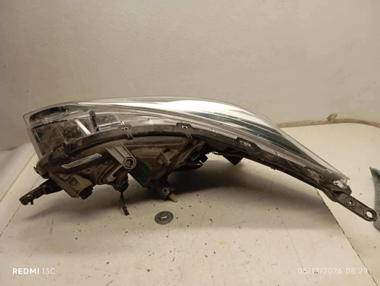 Part image 3