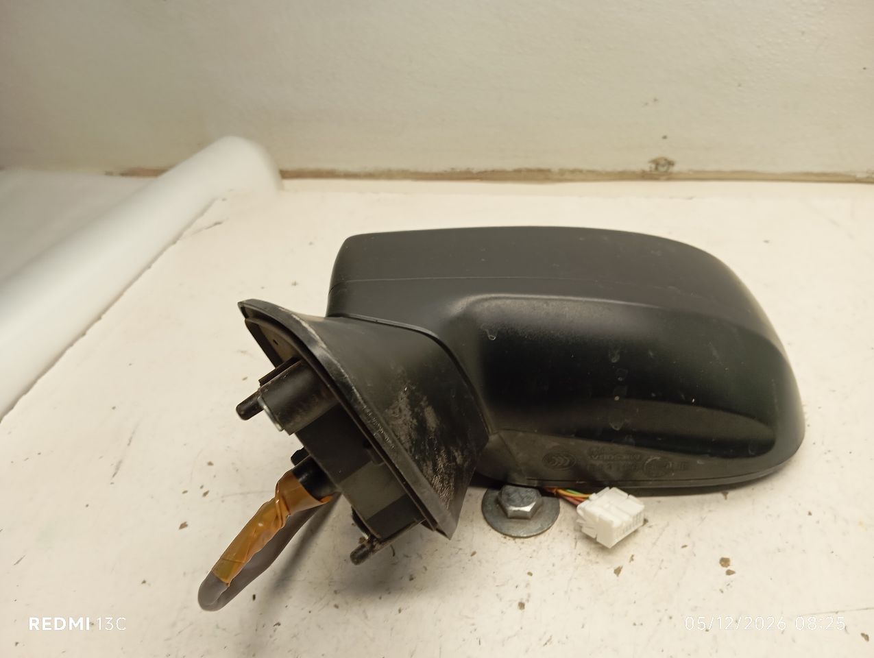 Part image 3