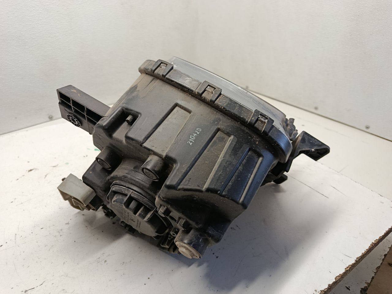 Part image 4