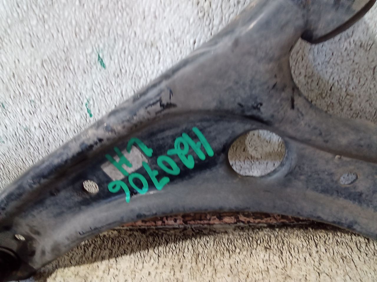 Part image 3