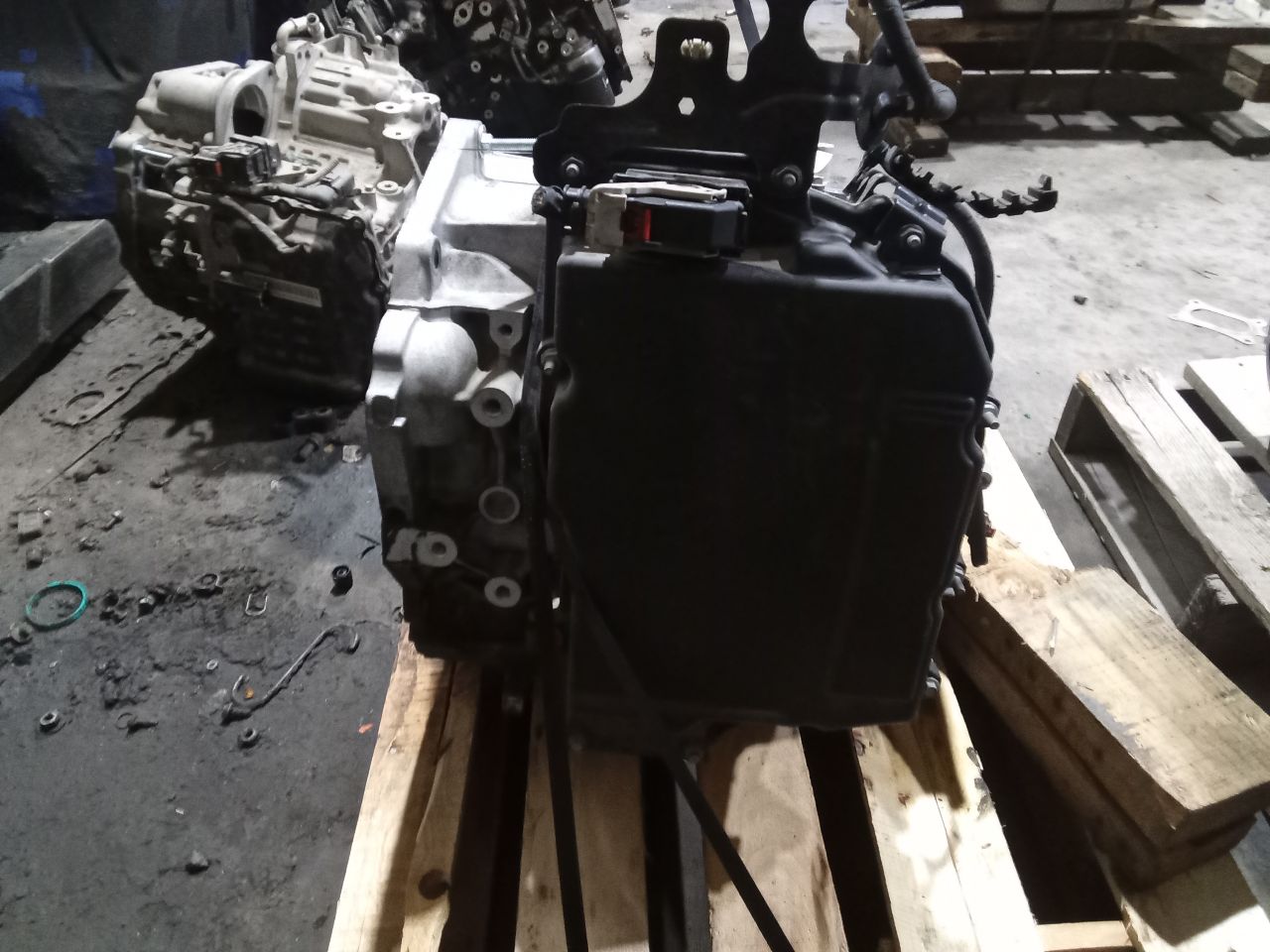 Part image 3