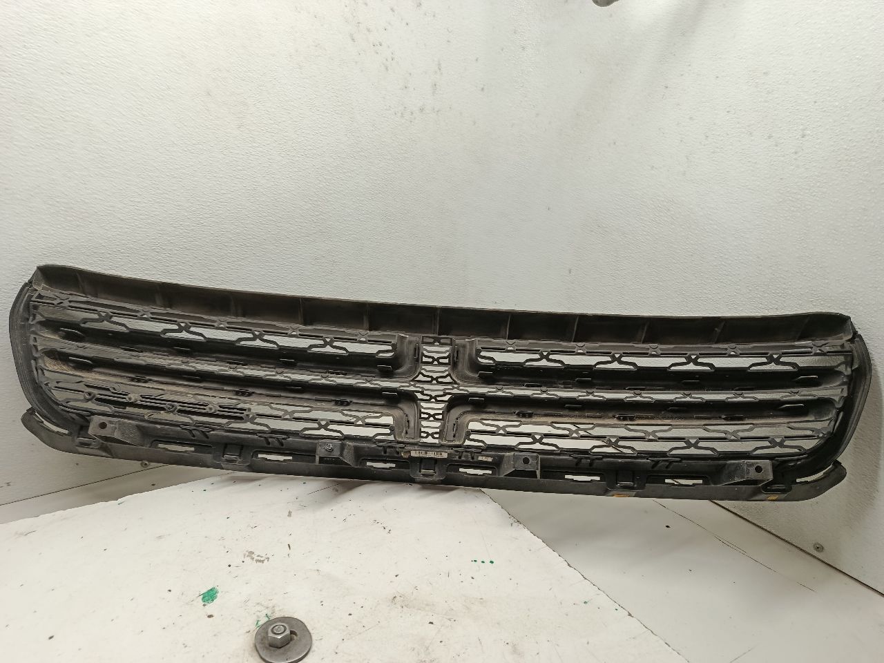 Part image 3