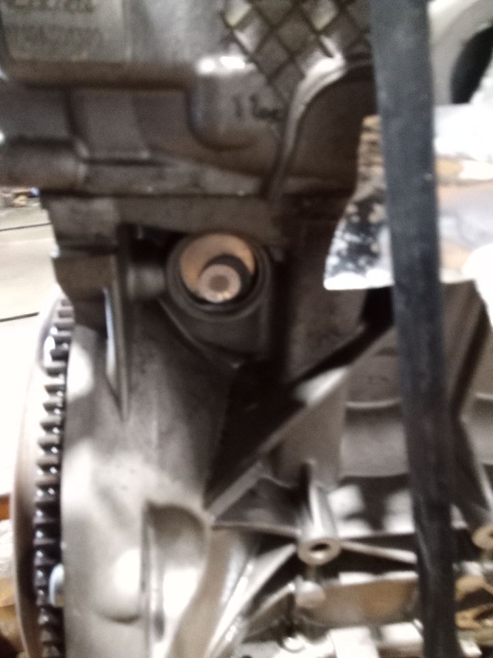 Part image 7