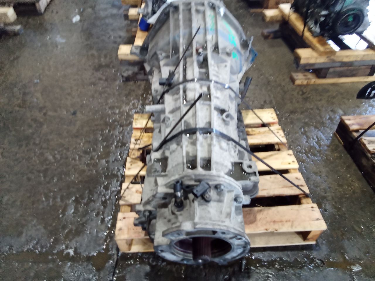 Part image 3
