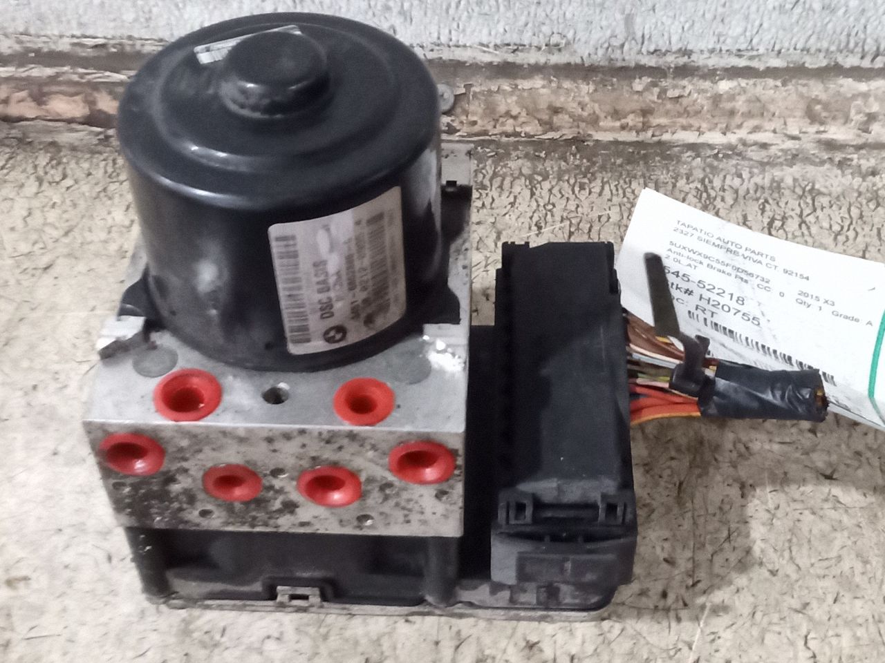 Part image 3