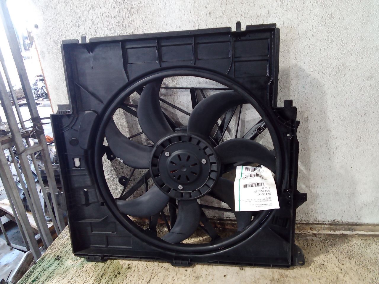 Part image 3