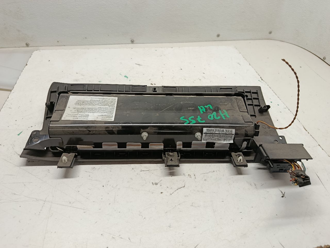 Part image 1