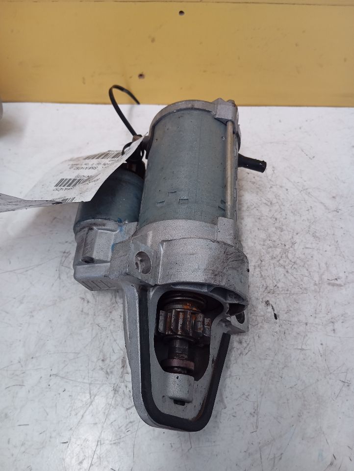 Part image 3