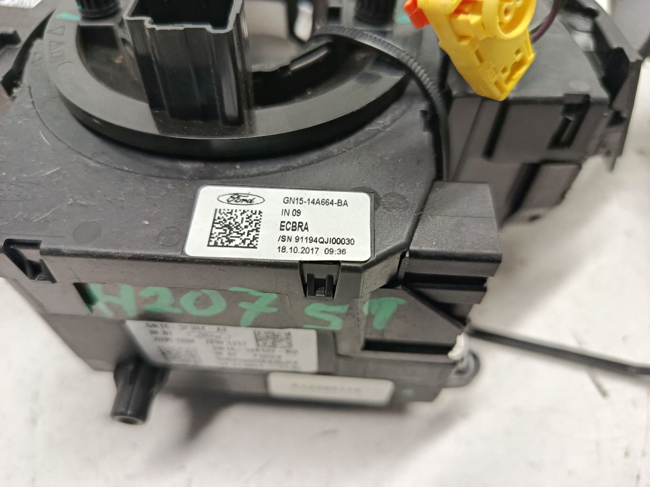 Part image 3
