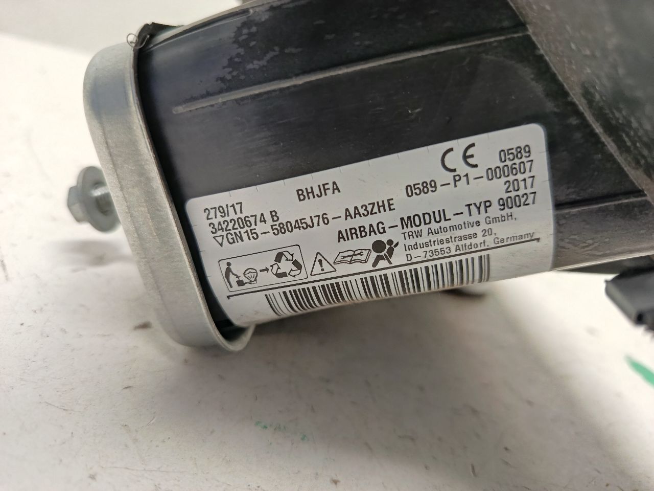 Part image 4
