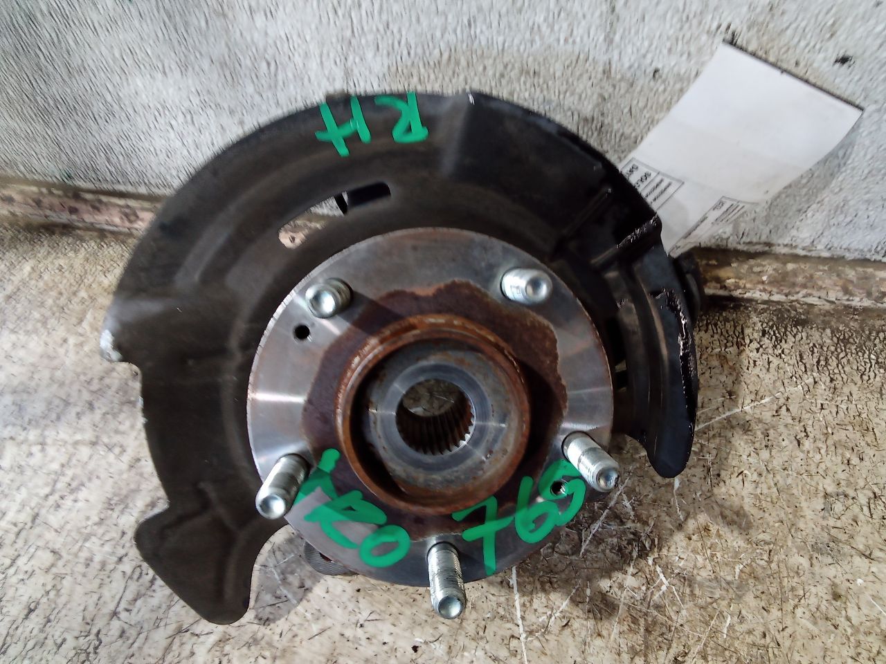 Part image 3