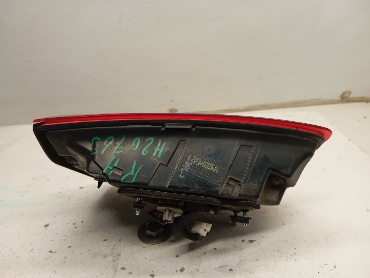 Part image 3