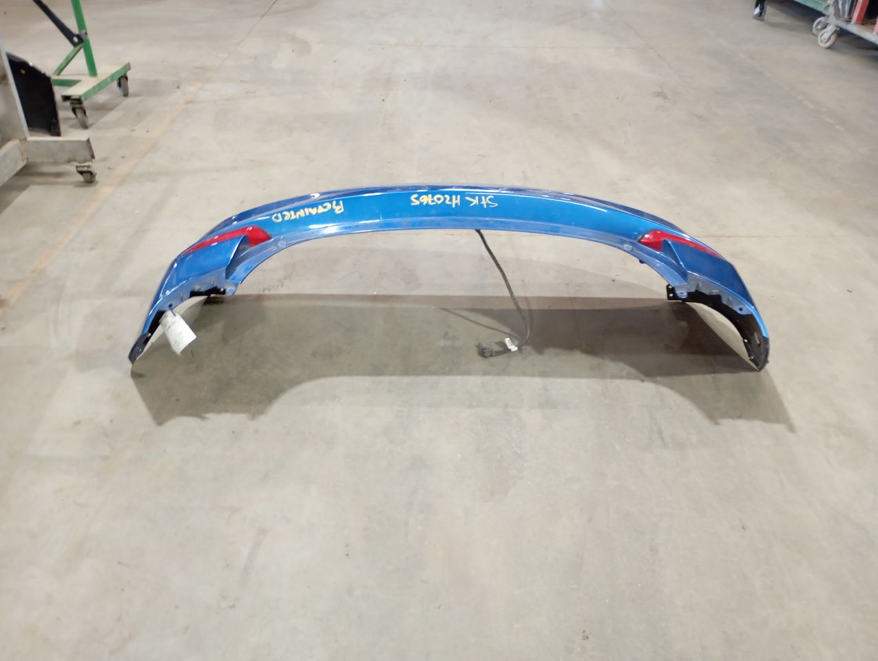 Part image 3