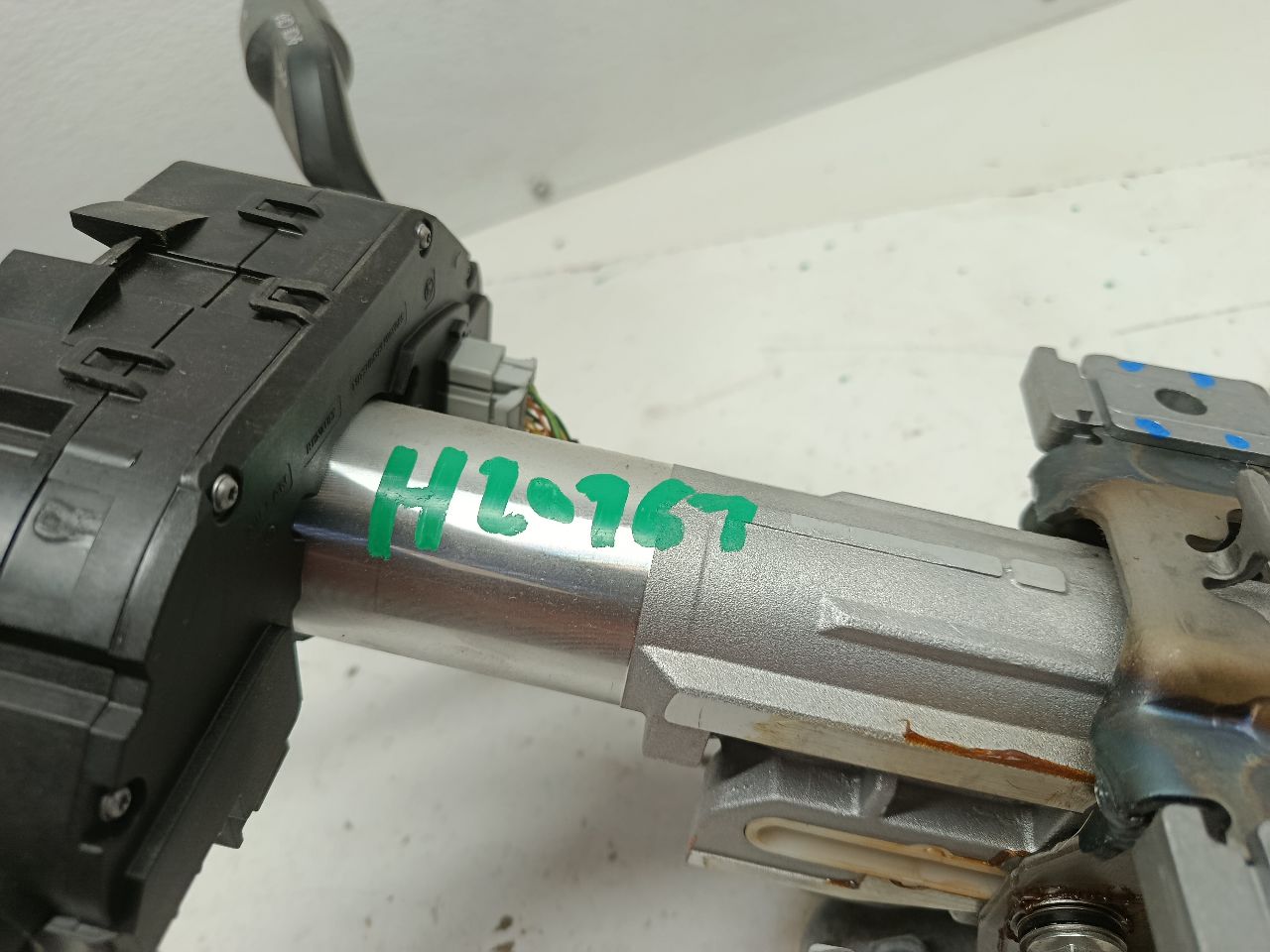 Part image 4