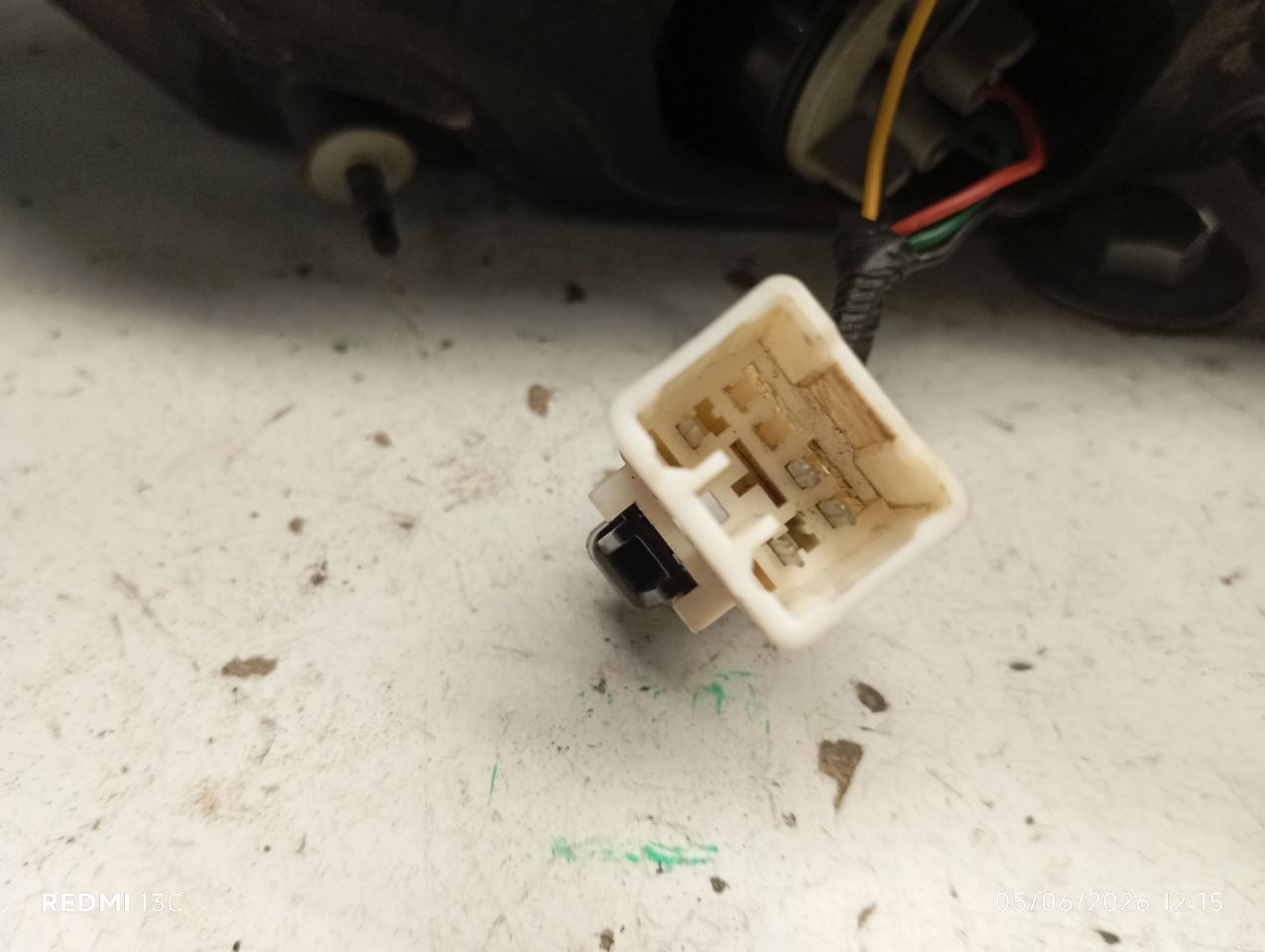 Part image 4