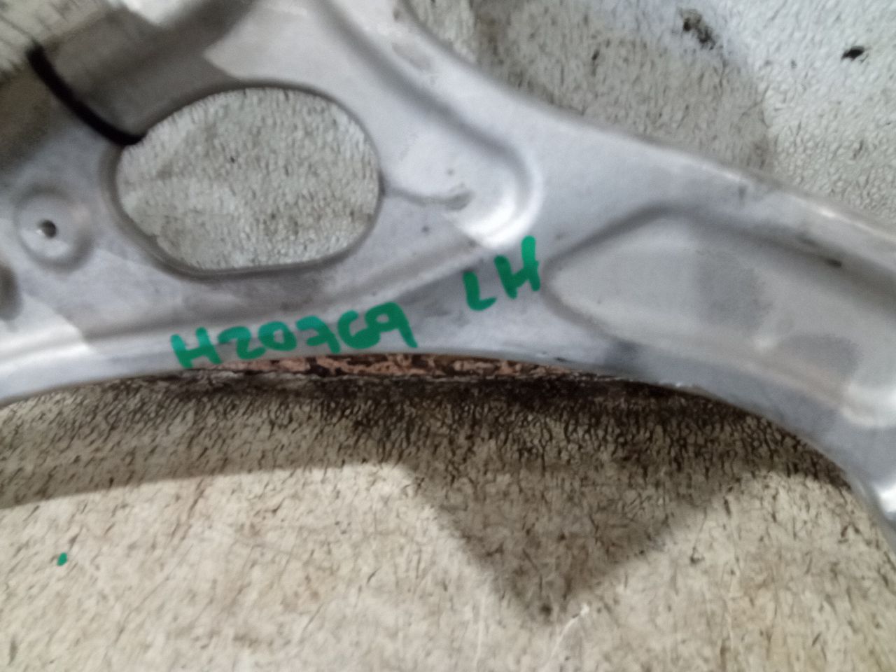 Part image 4