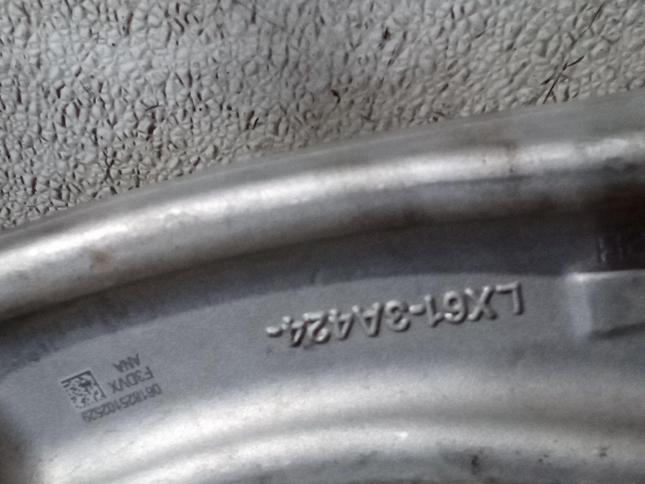 Part image 8